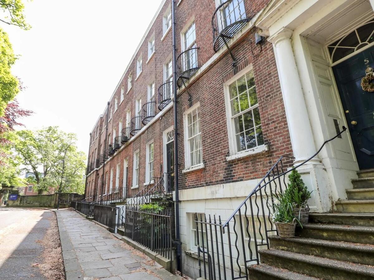 St John'S North Hotel Apartments Wakefield Exterior photo